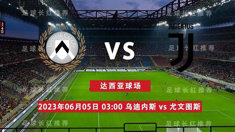 我每次迈步的时候，都是先迈左脚，登上楼梯台阶。